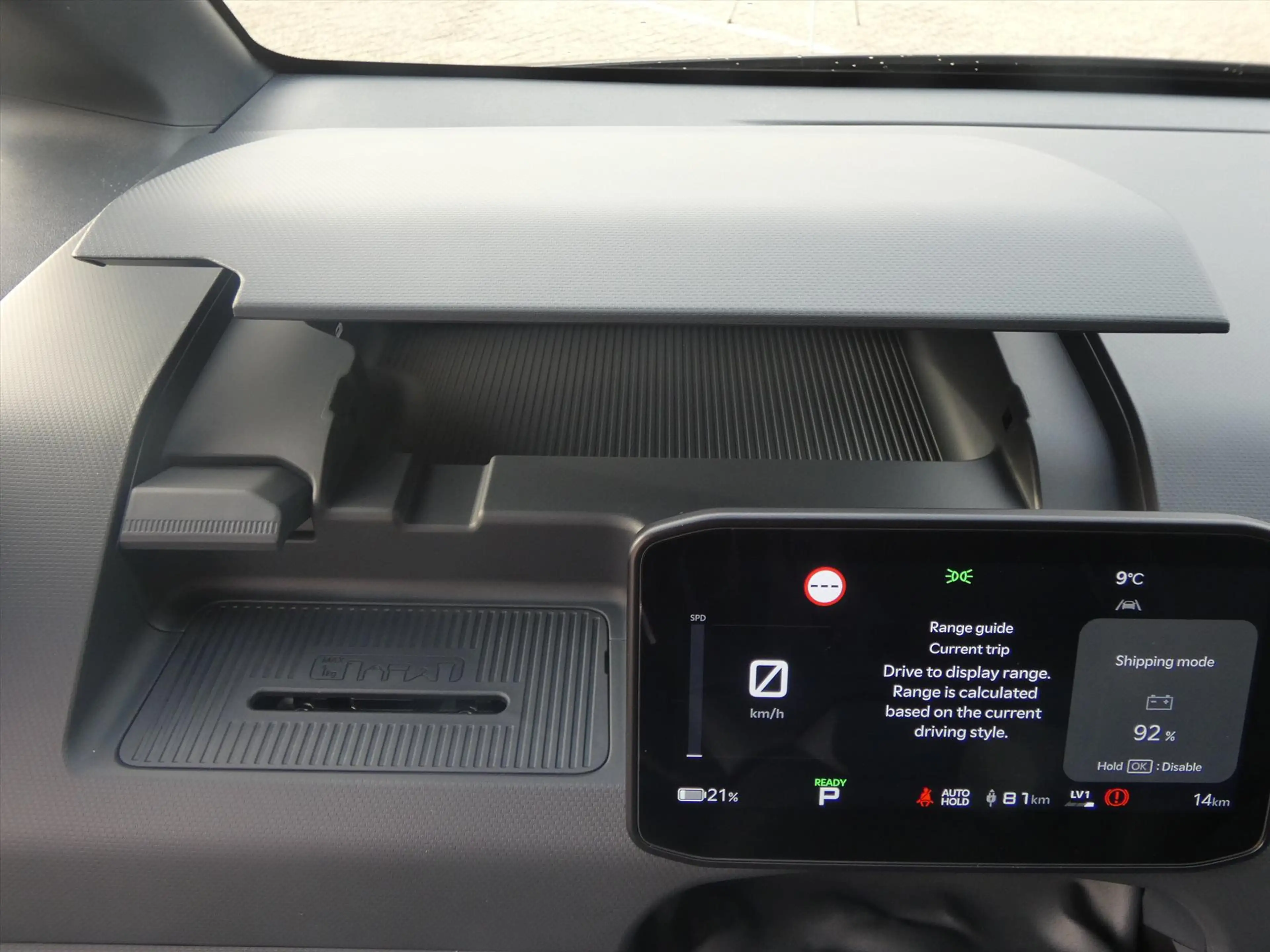 Kia PV5 Cargo 71,2 kWh 163pk L2H1 Plus — photo 13