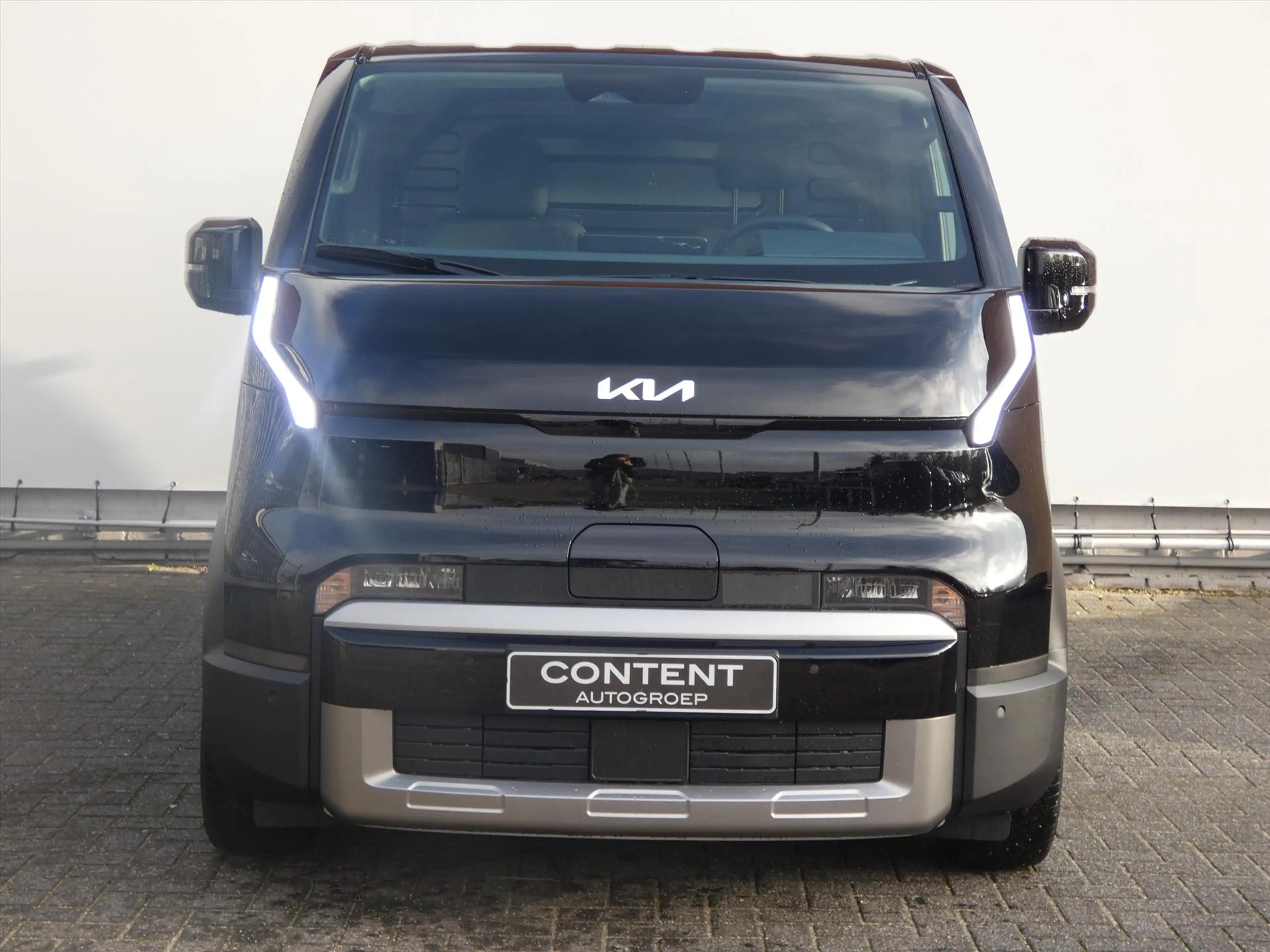 Kia PV5 Cargo 71,2 kWh 163pk L2H1 Plus — photo 2