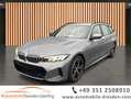 BMW 330 i Touring xDrive M Sport*ACC*HiFi*Kamera* - thumbnail 1