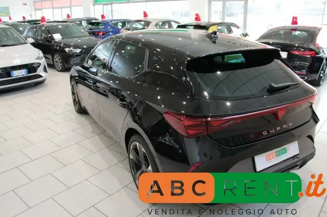 Cupra Leon view 5