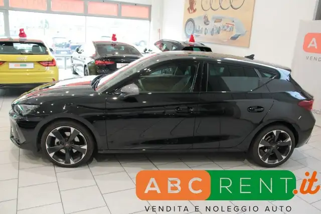 Cupra Leon view 4