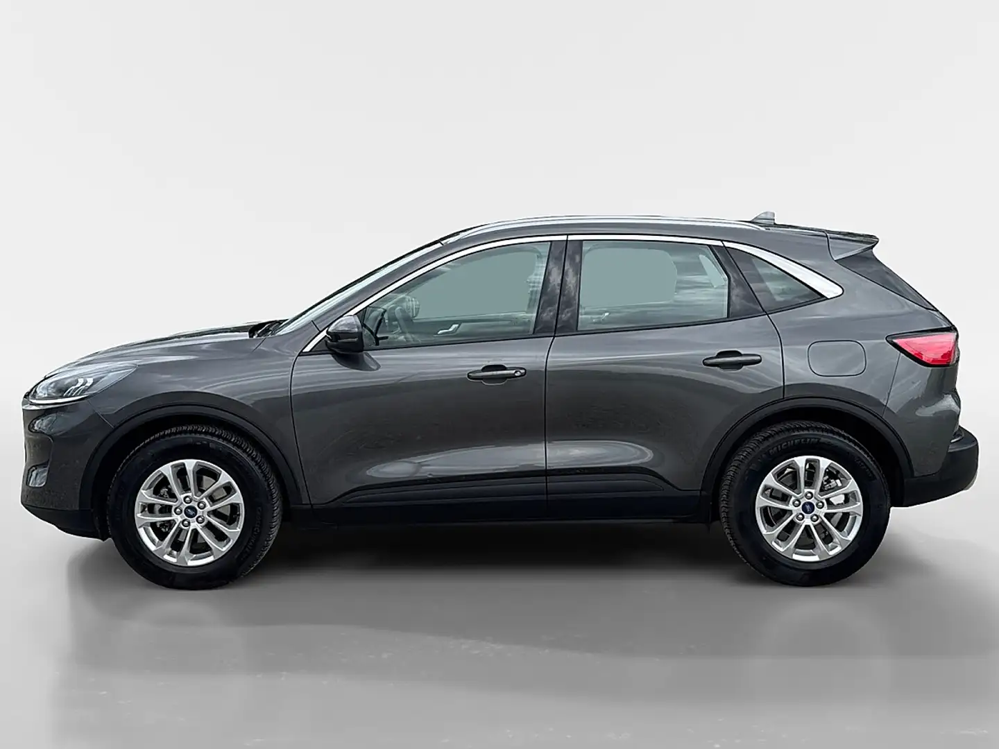 Ford Kuga 1,5 EcoBoost Titanium Grau - 2