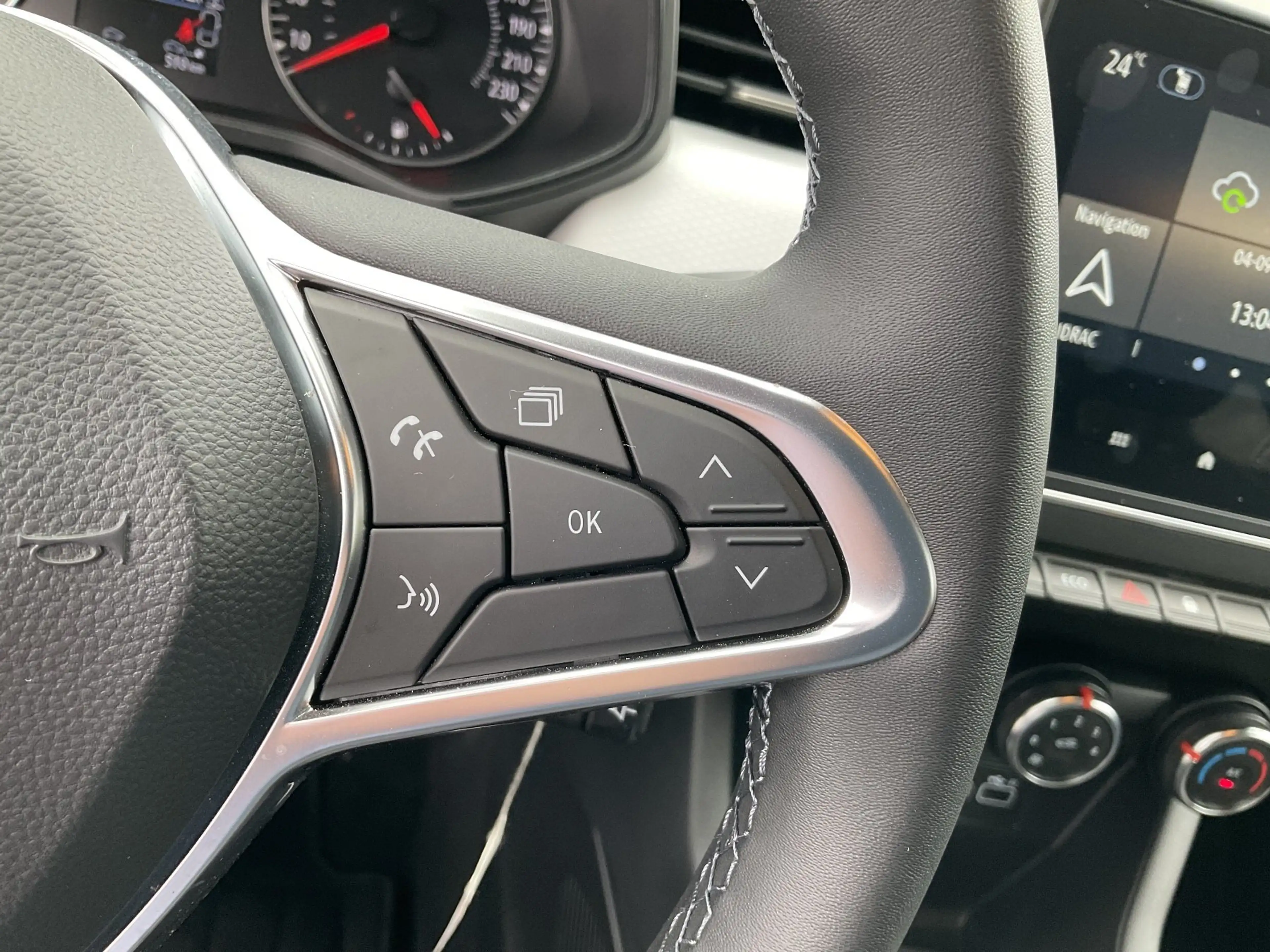 Renault Clio V EVOLUTION TCe 90 Navigation Winterp. — photo 15