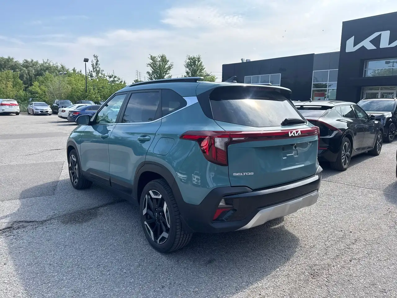 Kia Seltos снимка Kia Seltos
