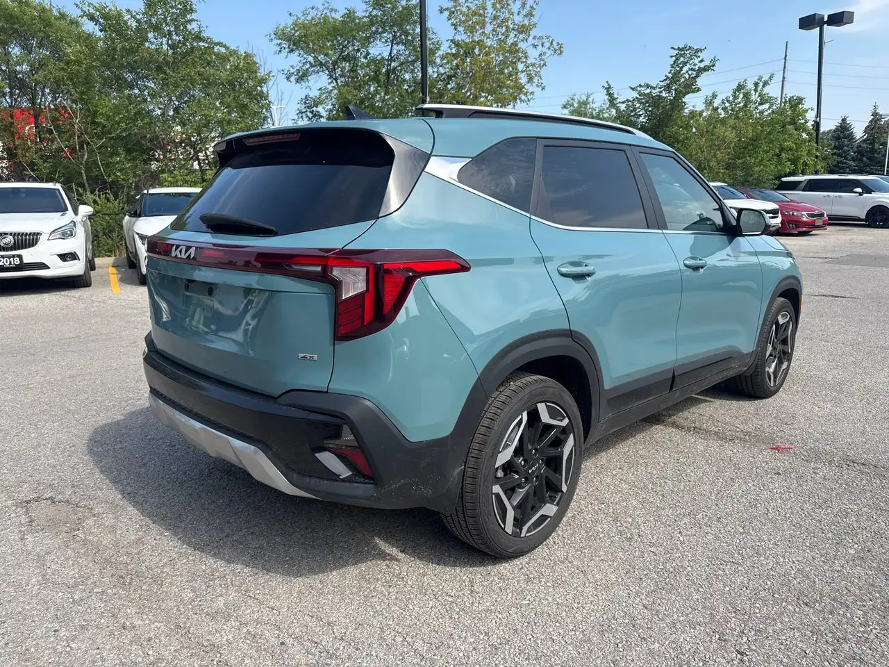 Kia Seltos снимка Kia Seltos