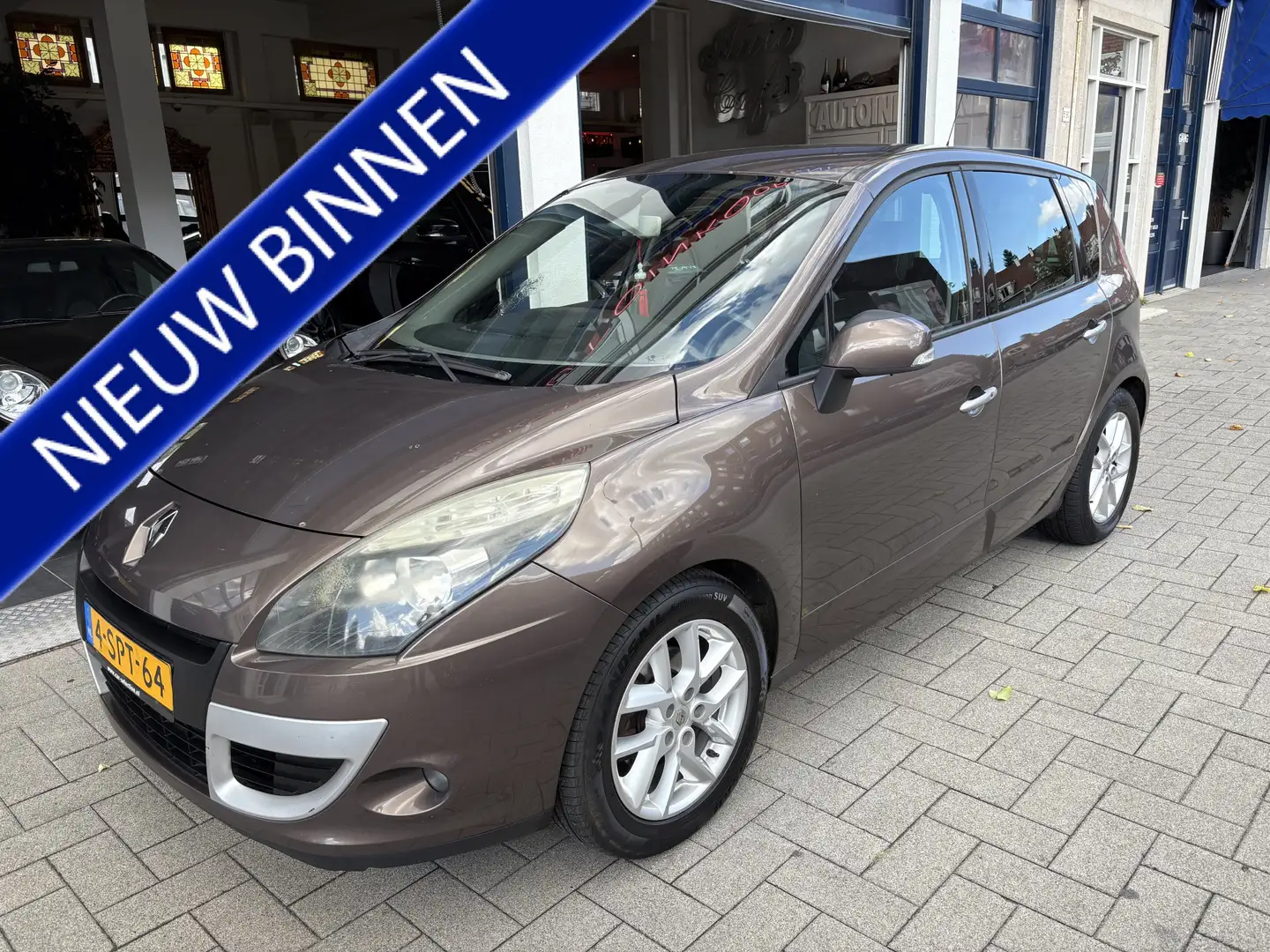 Renault Scenic 1.5 dCi Expression Brun - 1