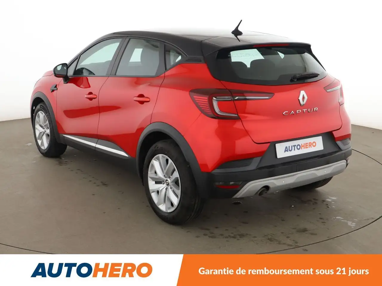 Renault Captur — photo 4