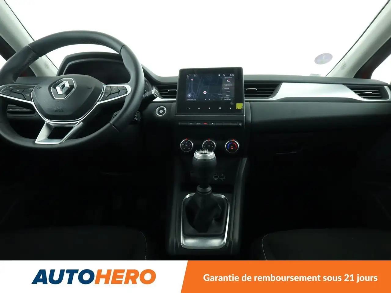 Renault Captur — photo 13