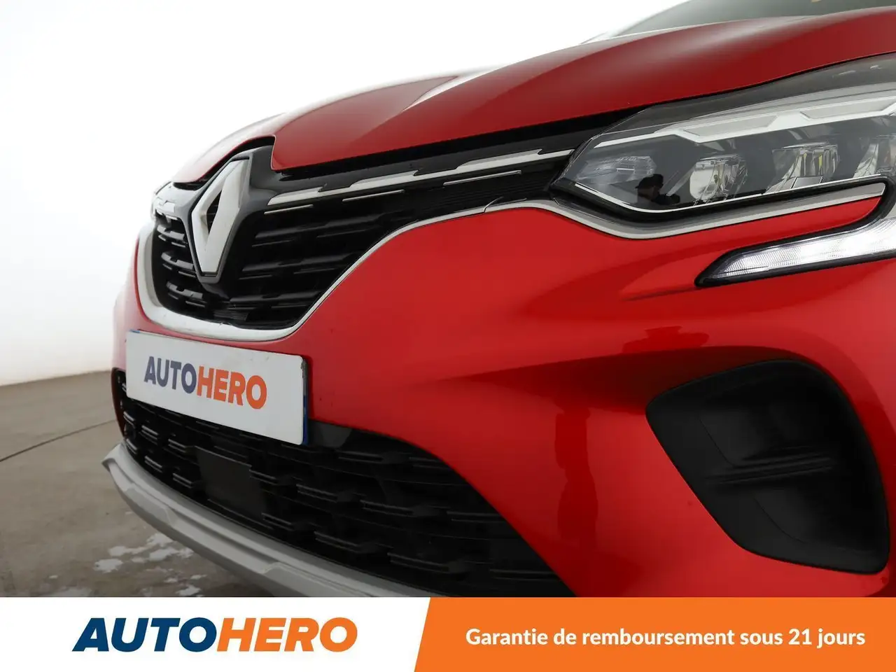 Renault Captur — photo 36