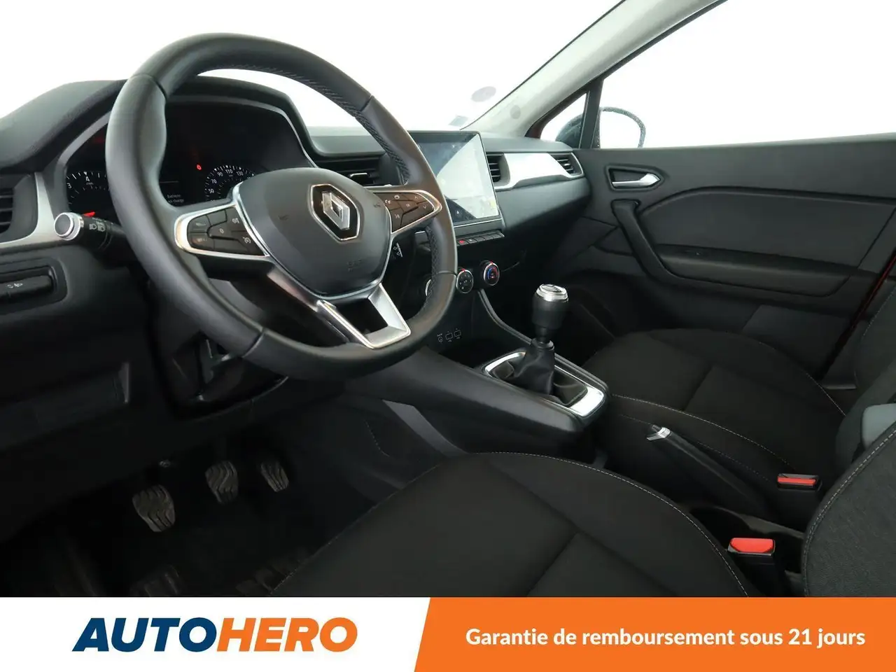 Renault Captur — photo 12