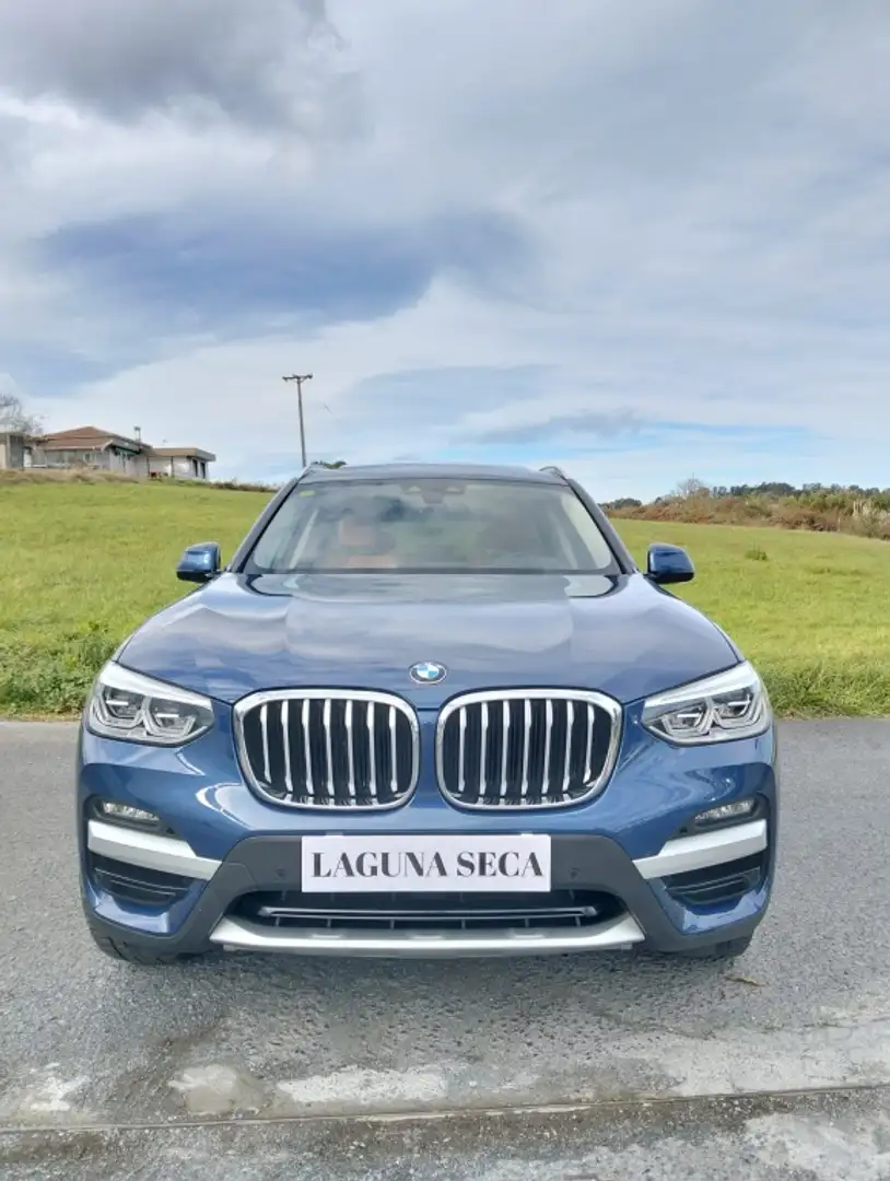 BMW X3 xDrive 20dA Azul - 2