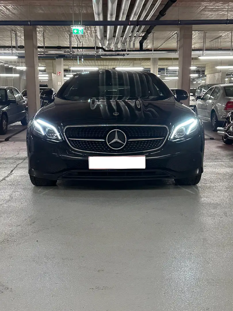 Mercedes-Benz E 220 d Aut. - 2