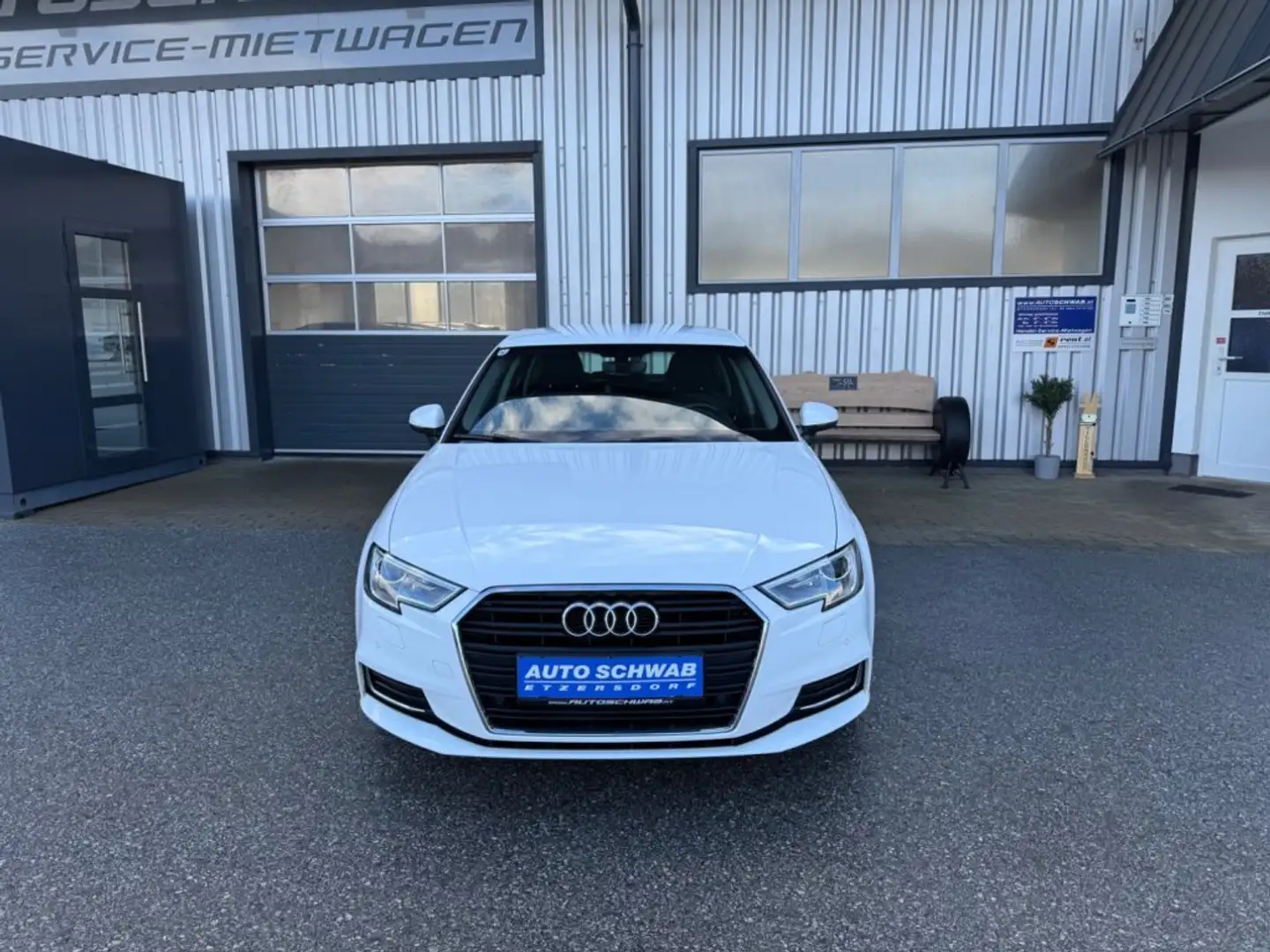 Audi A3 Sportback Weiß - 2