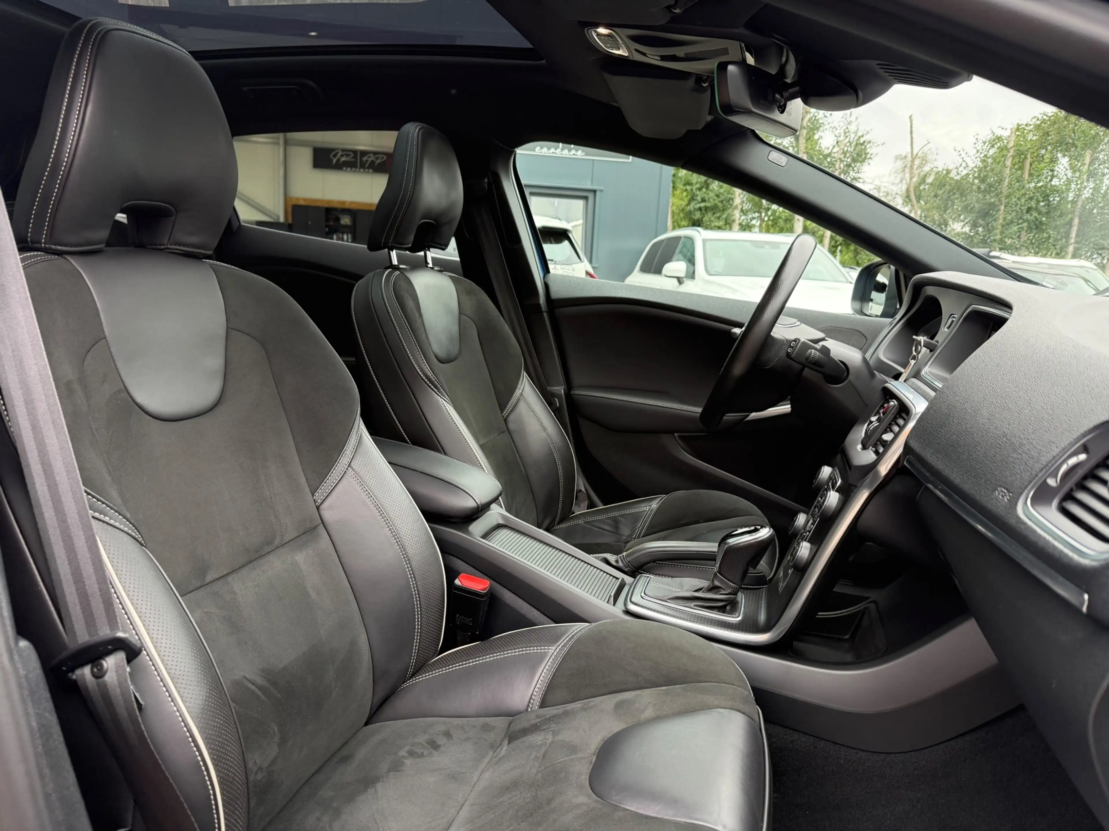 Volvo V40 1.5 T3 Kinetic|NAP|Panoramadak|Achteruitrijd cam — photo 8