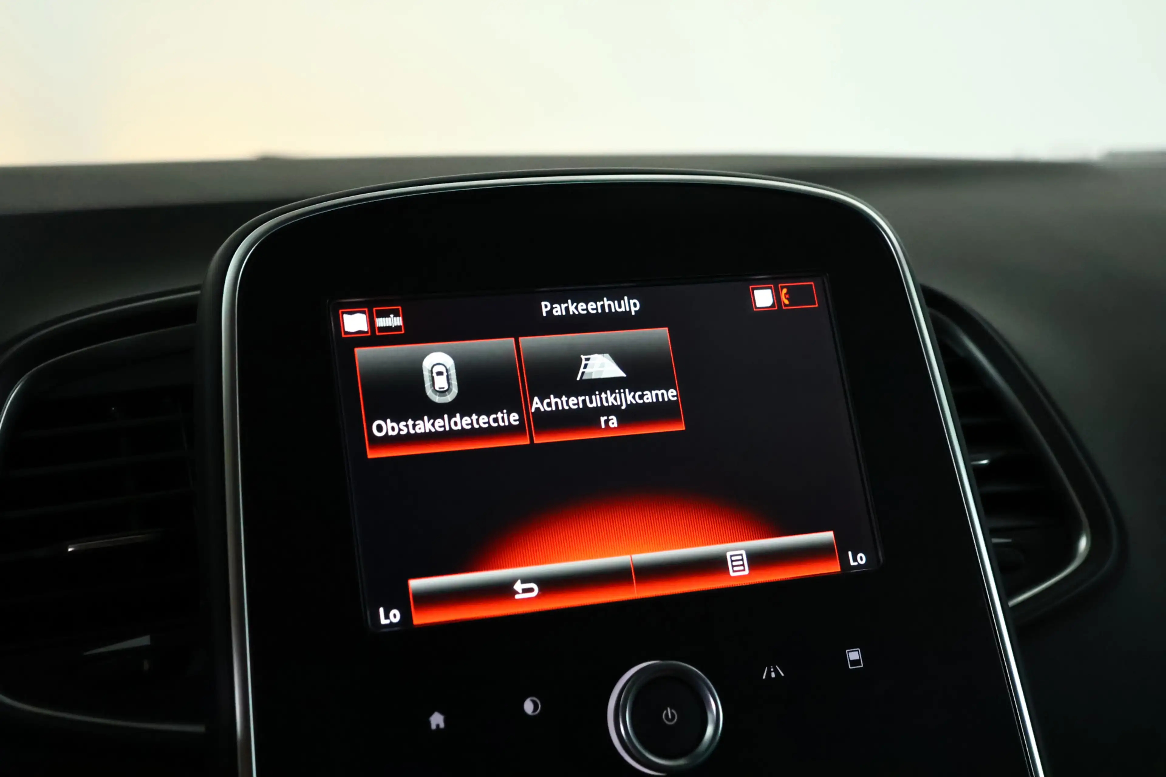 Renault Grand Scenic 1.3 TCe Limited / Navi / Trekhaak / Keyless / DAB — photo 28