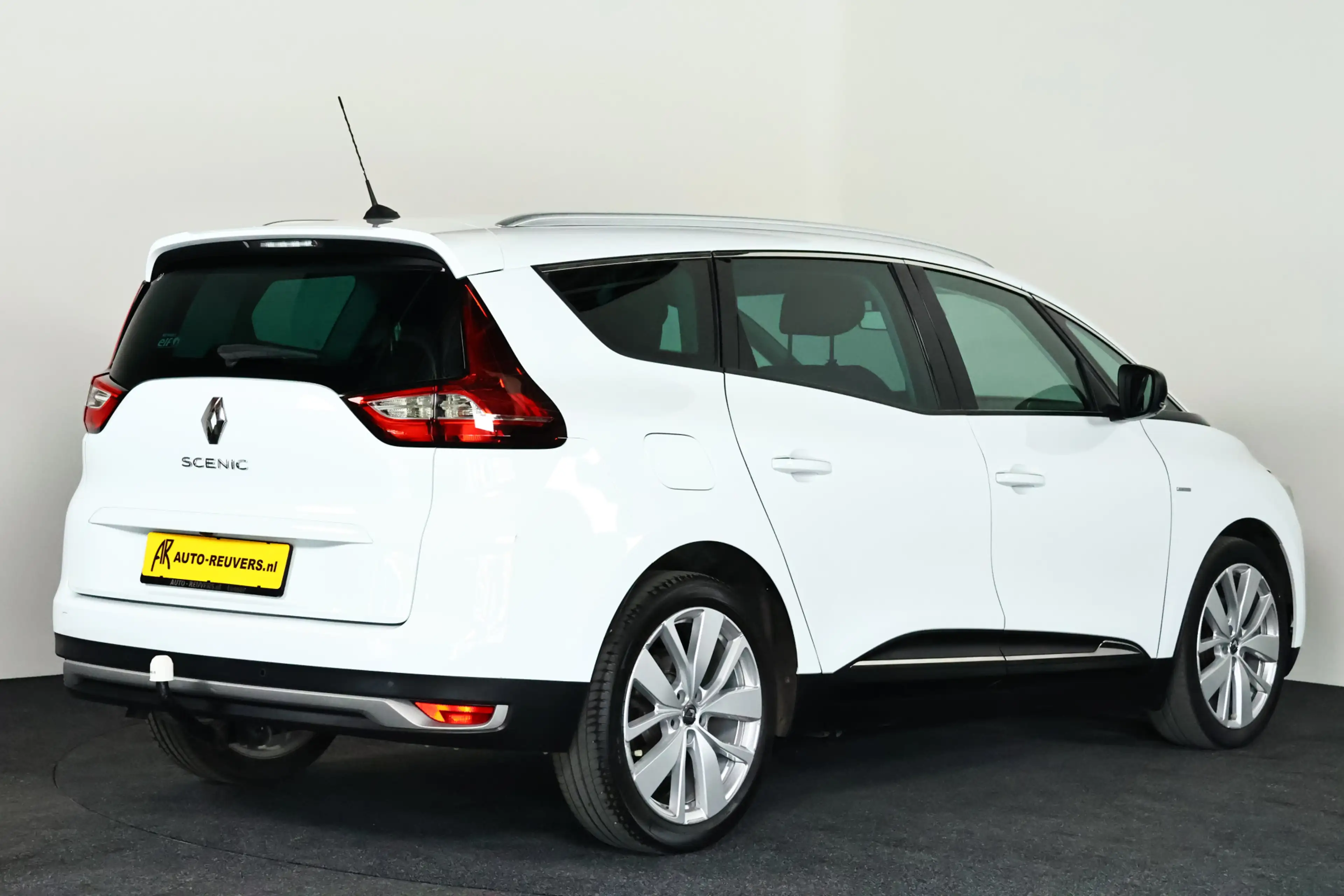 Renault Grand Scenic 1.3 TCe Limited / Navi / Trekhaak / Keyless / DAB — photo 2
