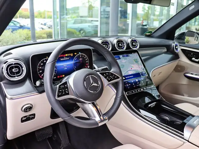 Mercedes-Benz GLC view 15
