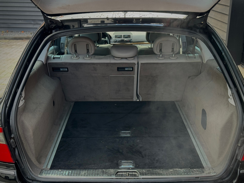 Mercedes-Benz E 63 AMG Estate E63 Station — photo 15
