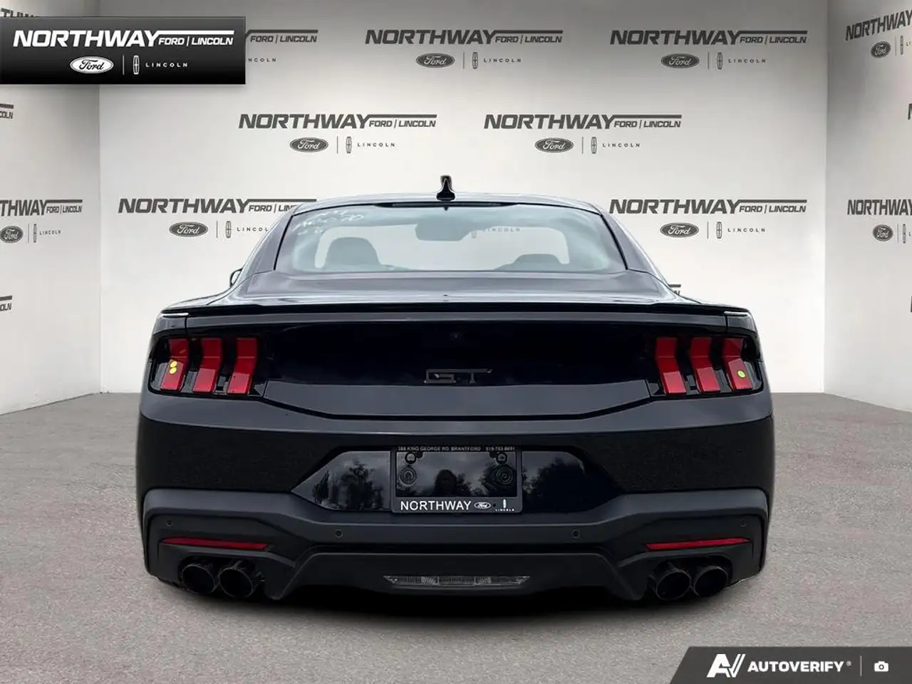Ford Mustang снимка Ford Mustang