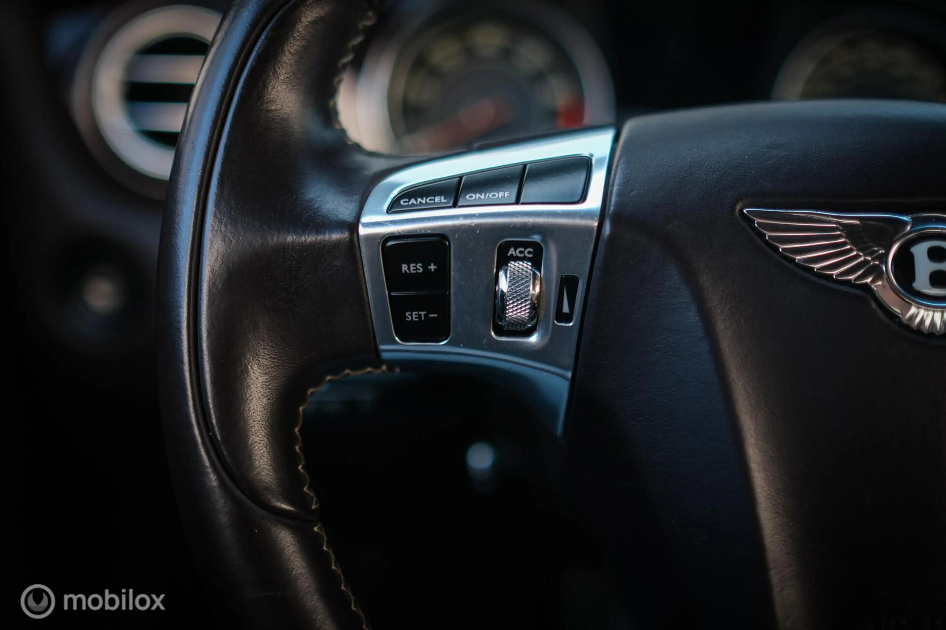 Bentley Continental GT 4.0 V8 508 pk | Youngtimer | LED | Facelift | Came — photo 43