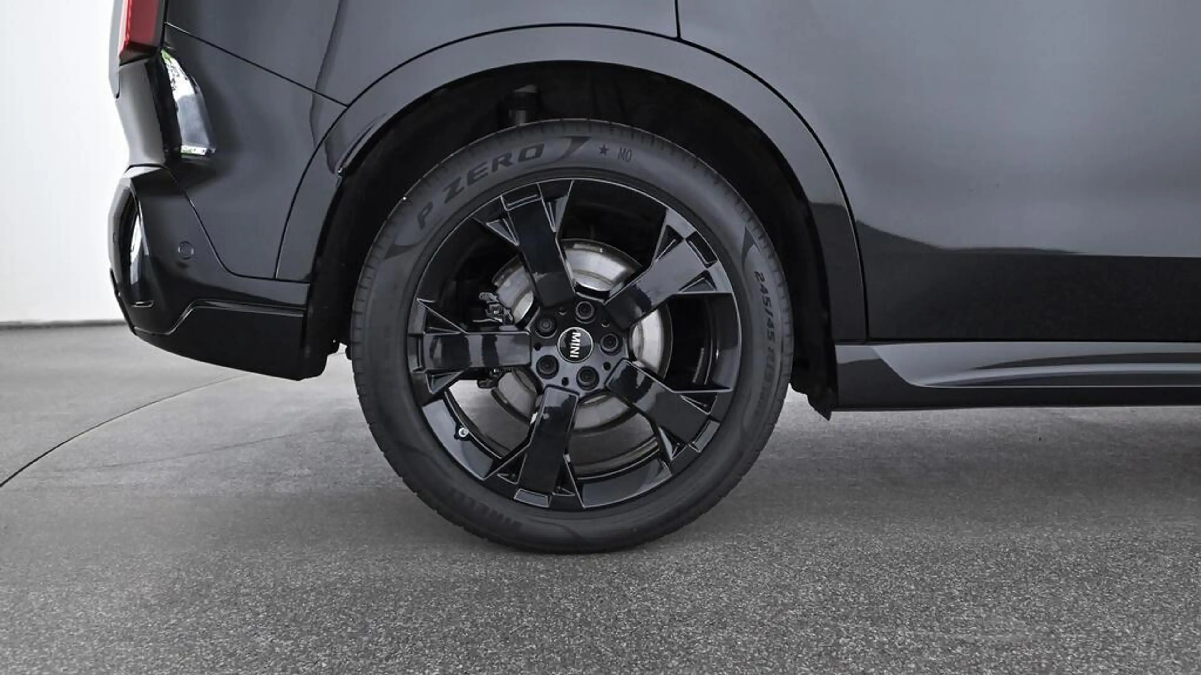 MINI Countryman D John Cooper Works Trim — photo 12