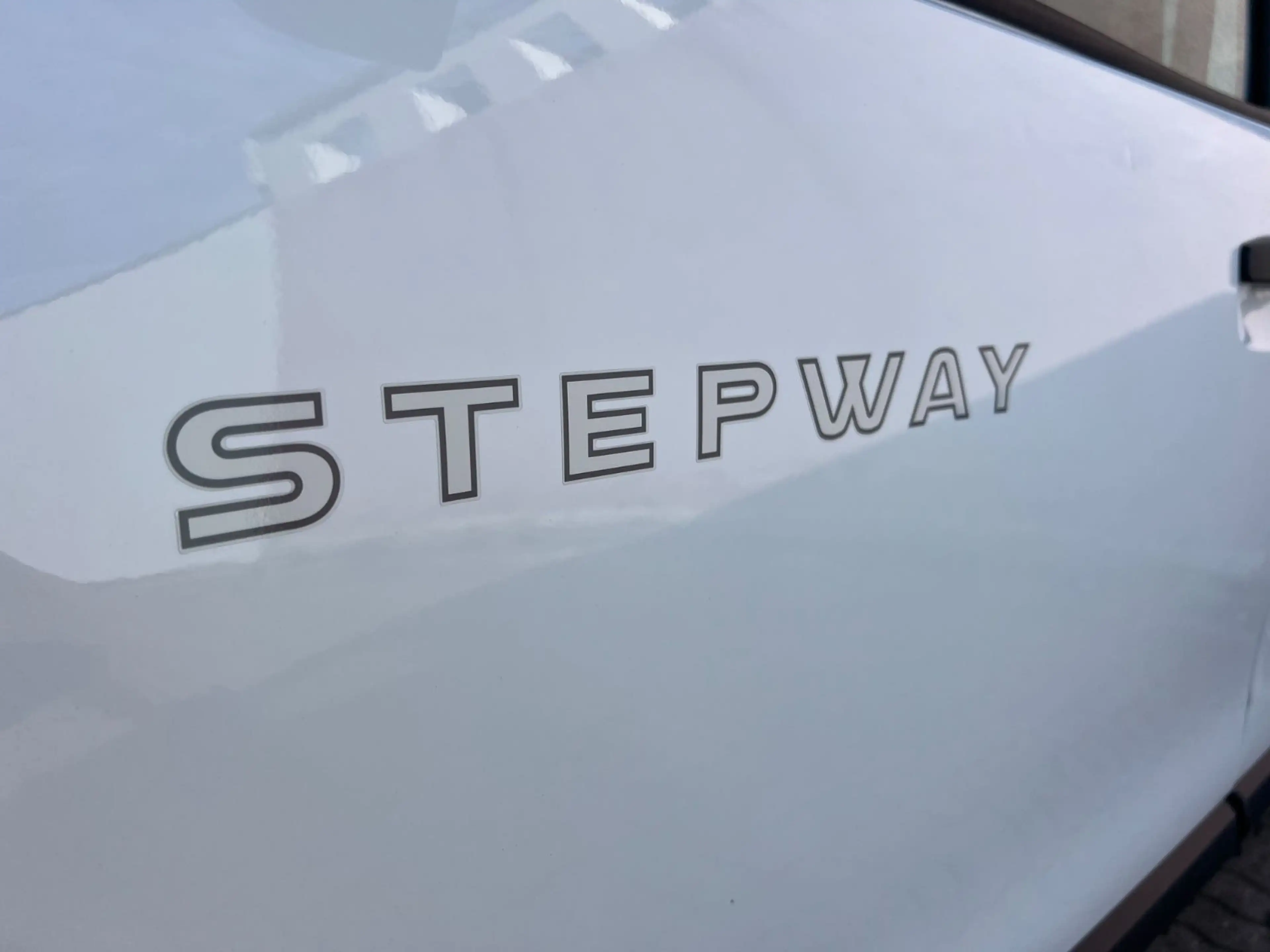 Dacia Dokker Stepway Celebration*1.Hand*Navi*Klima*Top — photo 2