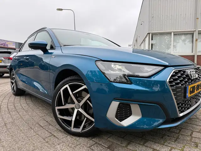 Audi A3 view 7