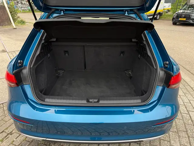 Audi A3 view 21