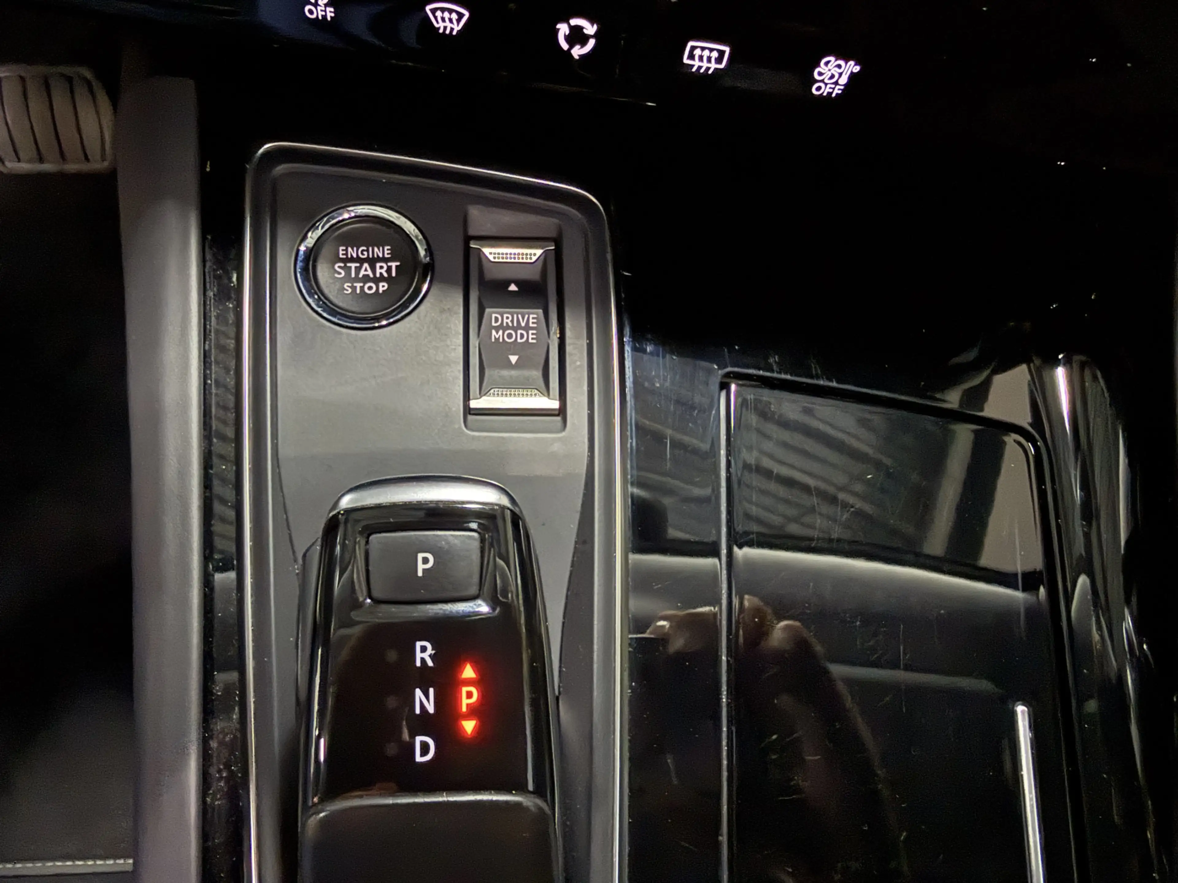 Peugeot 508 1.6 PureTech Active // Autom // Carplay — photo 16