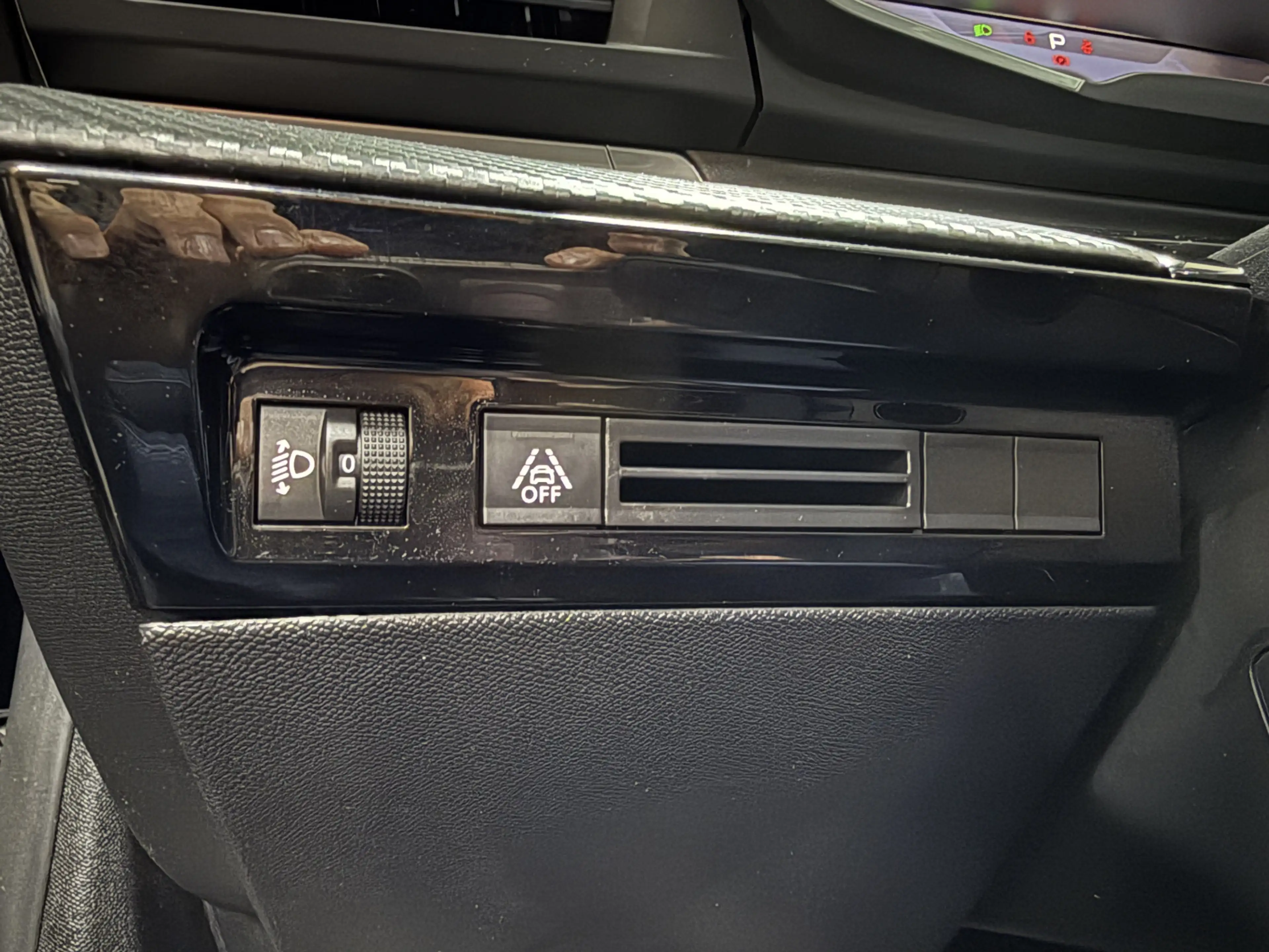 Peugeot 508 1.6 PureTech Active // Autom // Carplay — photo 21