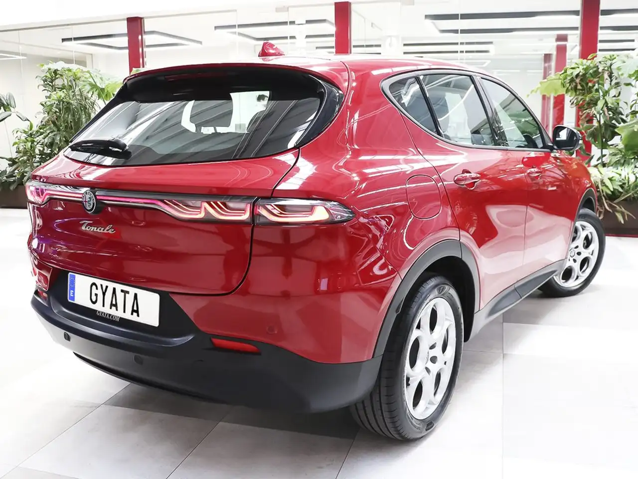 Alfa Romeo Tonale 2023