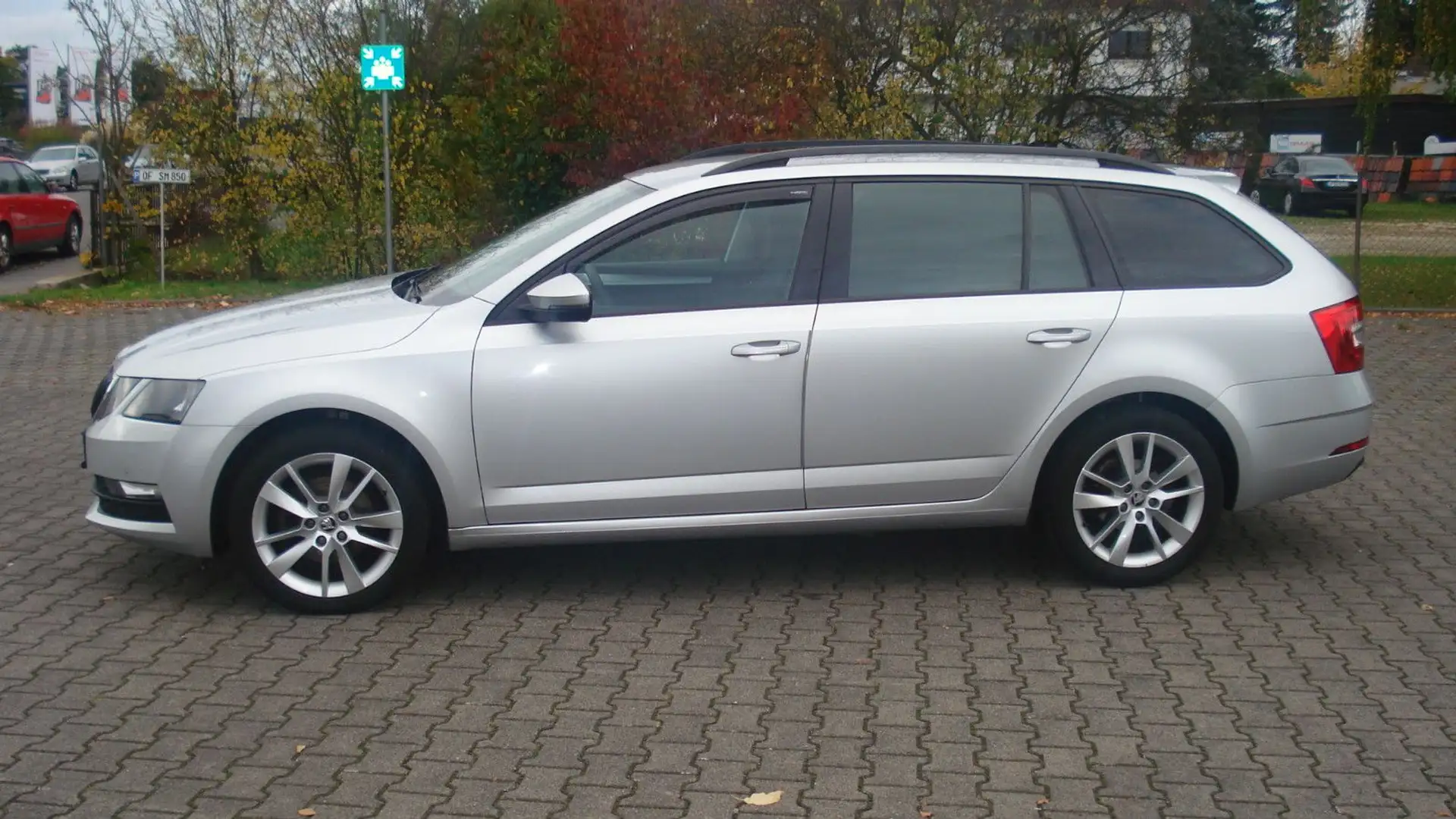 Skoda Octavia Combi Ambition.150PS!EU6!TOP! Argento - 1