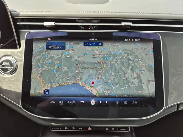 Mercedes-Benz E-Class view 11