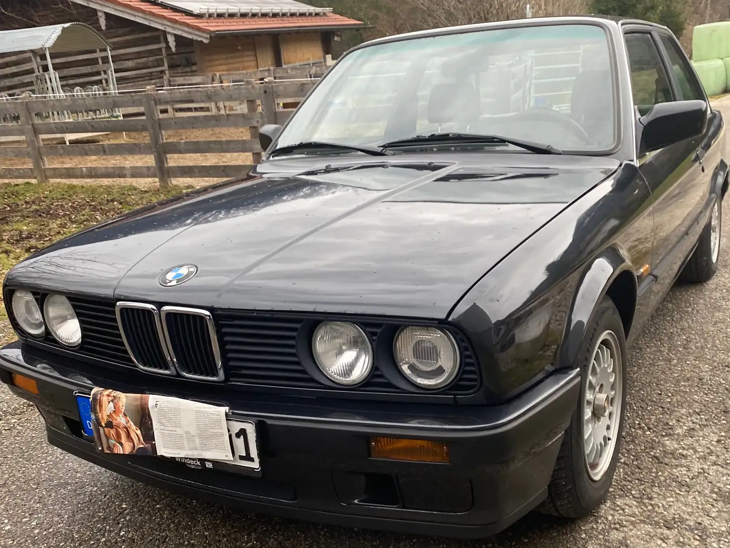 BMW 318 318i - 1
