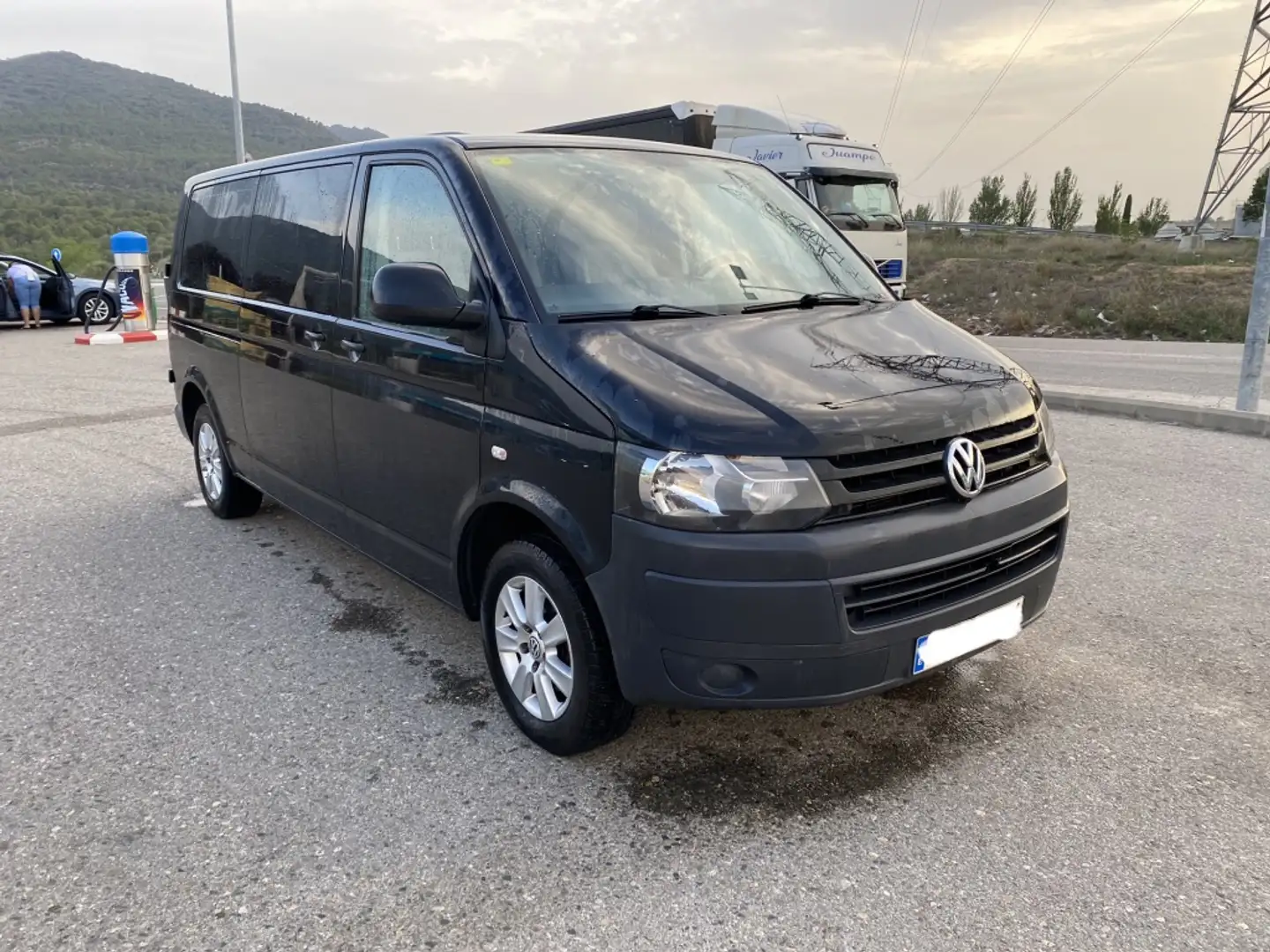 Volkswagen Transporter Chasis Doble Cabina 2.0TDI Largo 102 Negro - 1