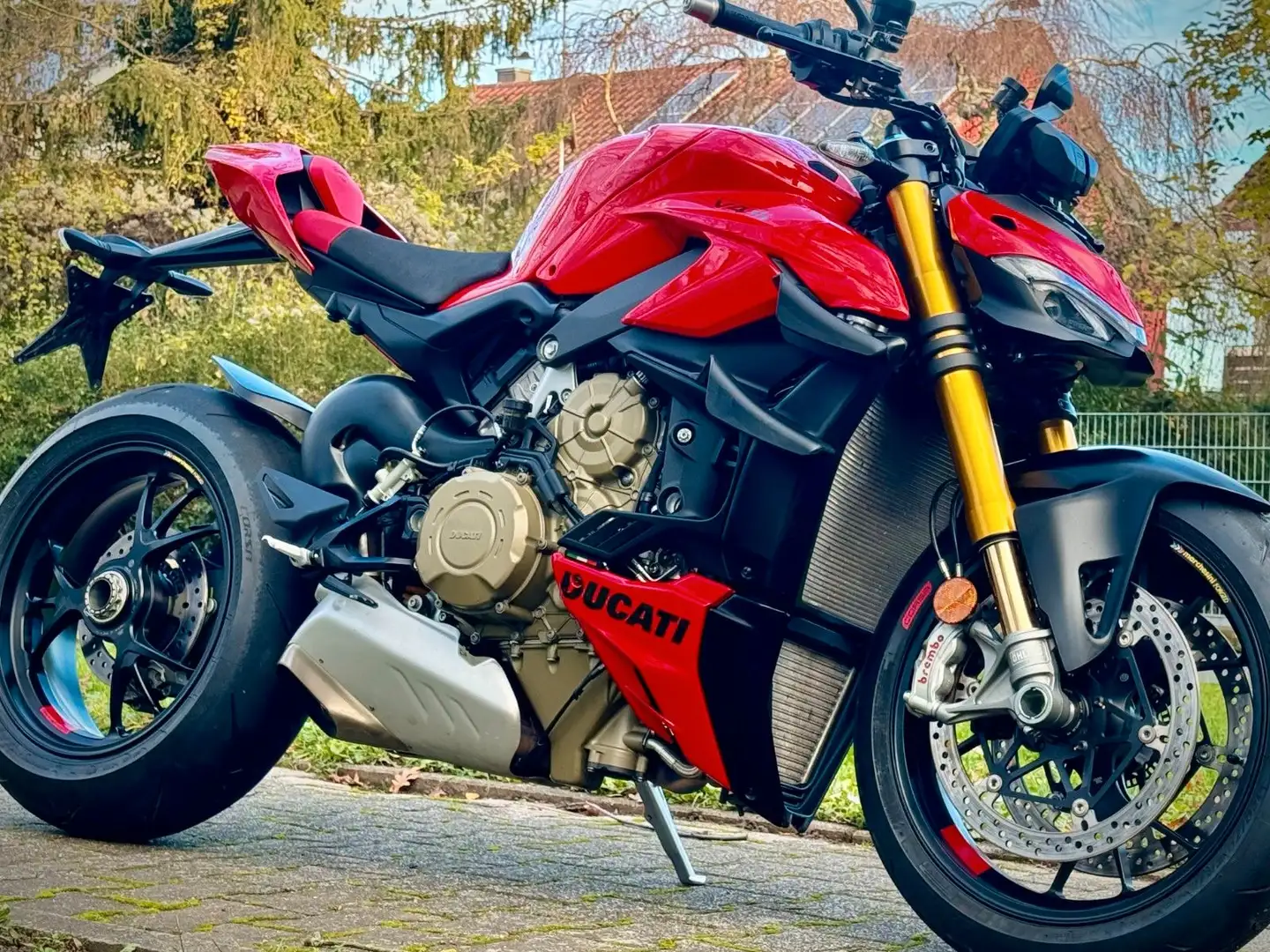Ducati Streetfighter V4S* Modell 2024 Červená - 1