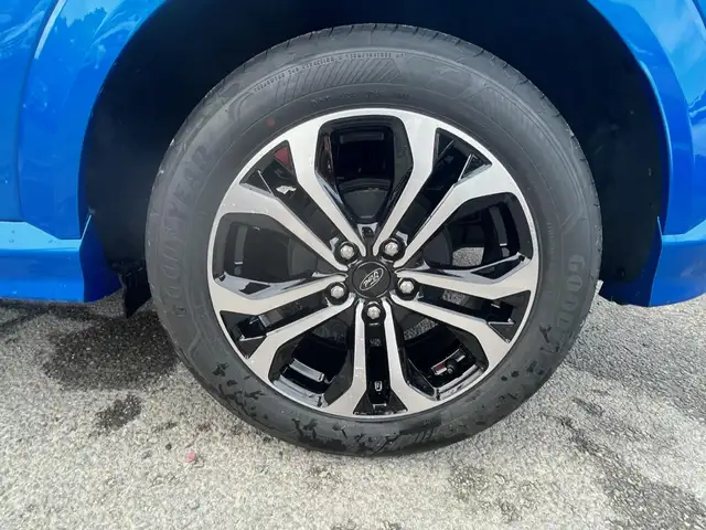 Ford Puma view 5