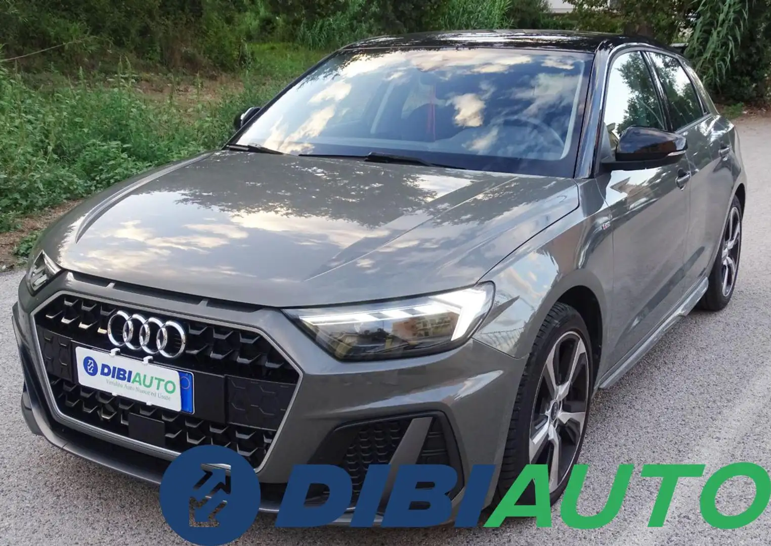 Audi A1 SPB 30 TFSI S tronic Identity Black ES.S -Line Grijs - 1