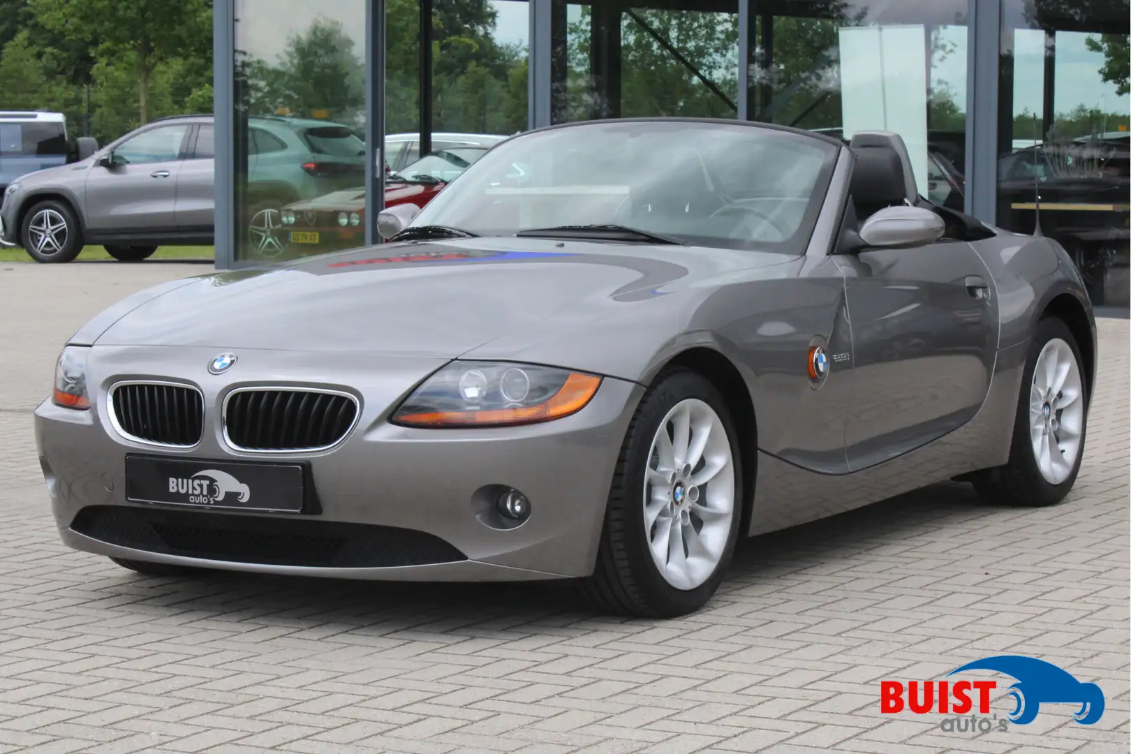 BMW Z4 Roadster 2.2i 6-cilinder 99216KM! YOUNGTIMER! Сірий - 1