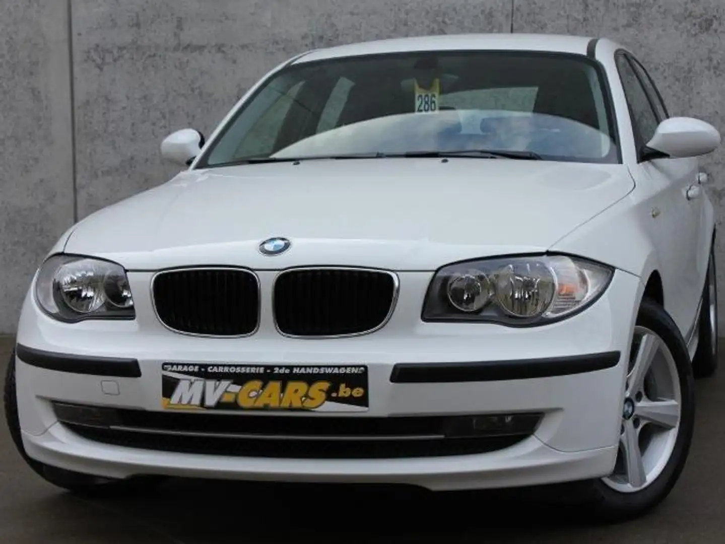 BMW 116 BMW 116i Aut. Blanc - 1