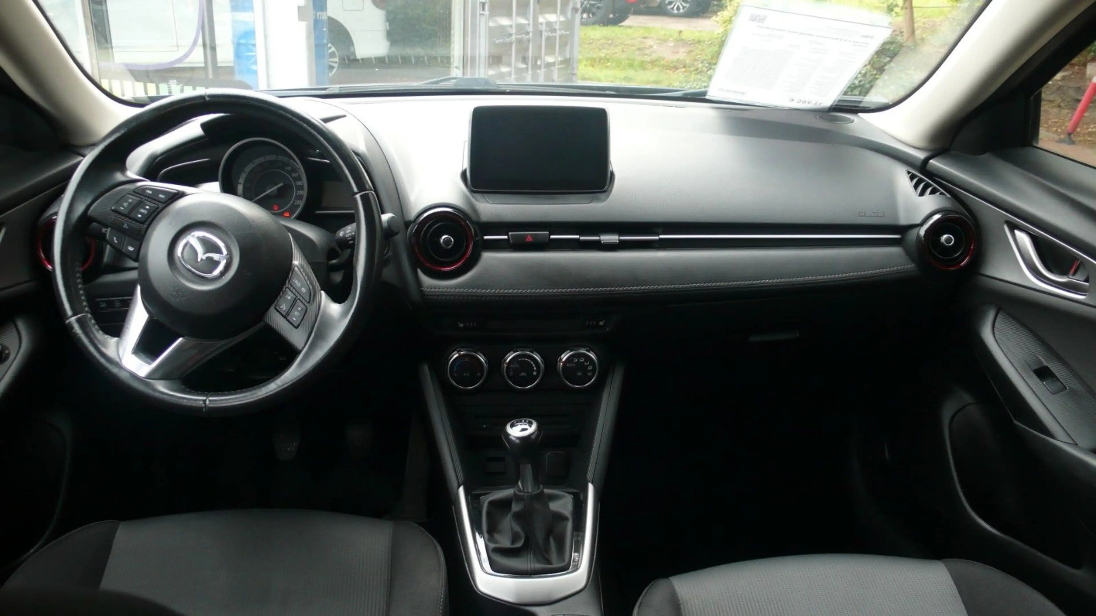 Mazda CX-3 Exclusive Allrad Navi Ganzjahresreifen — photo 12