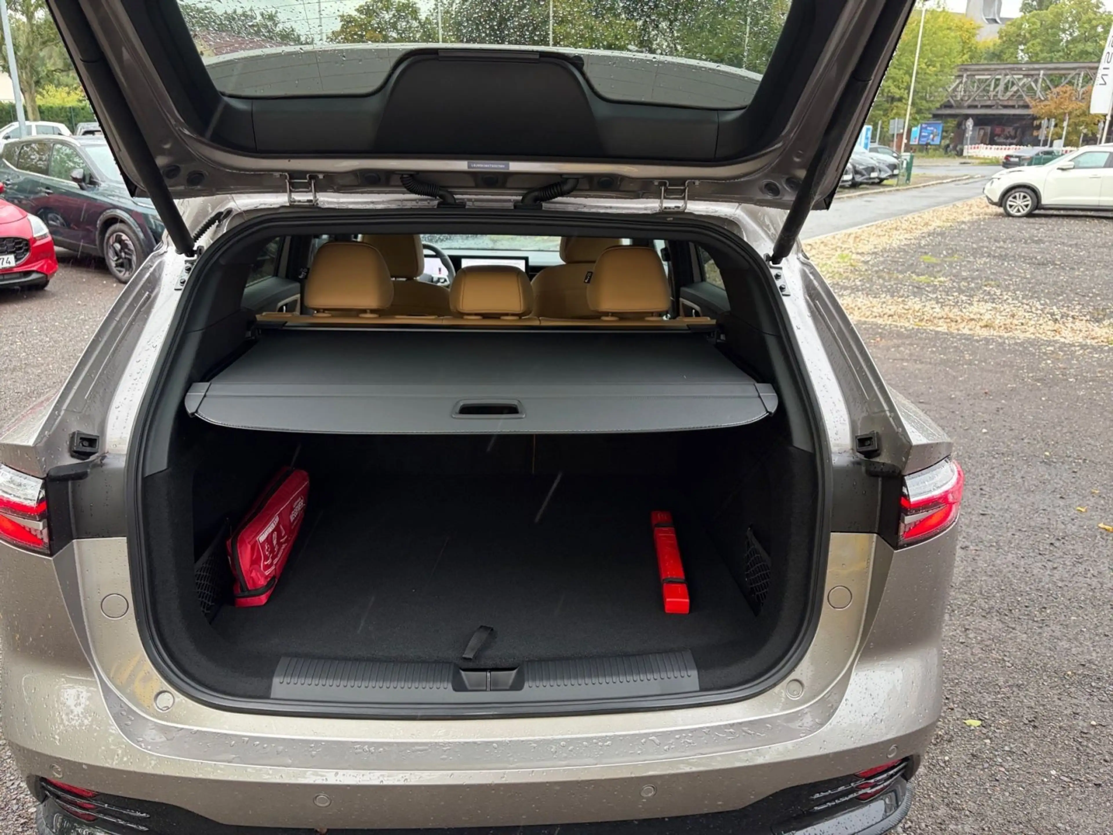 MG HS MG HS Hybrid+ Luxury MY25.5 — photo 12