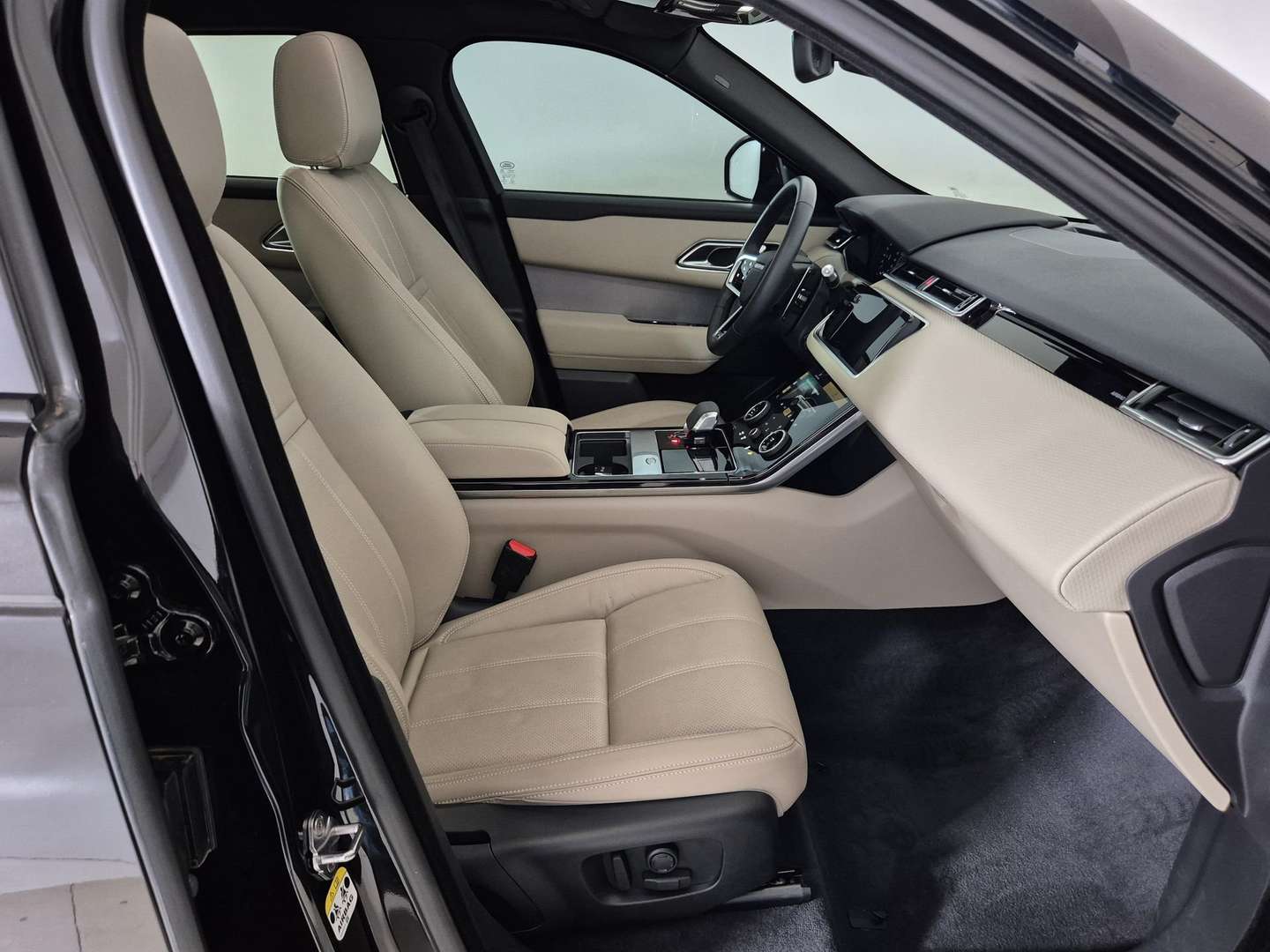 Land Rover Range Rover Velar R-Dynamic SE 4wd 2.0d I4 Mhev -  - Joinsteer - #2