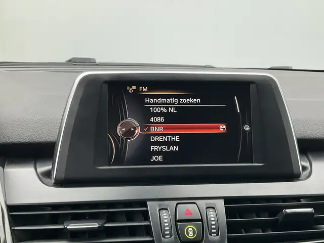 BMW 2 Series view 12