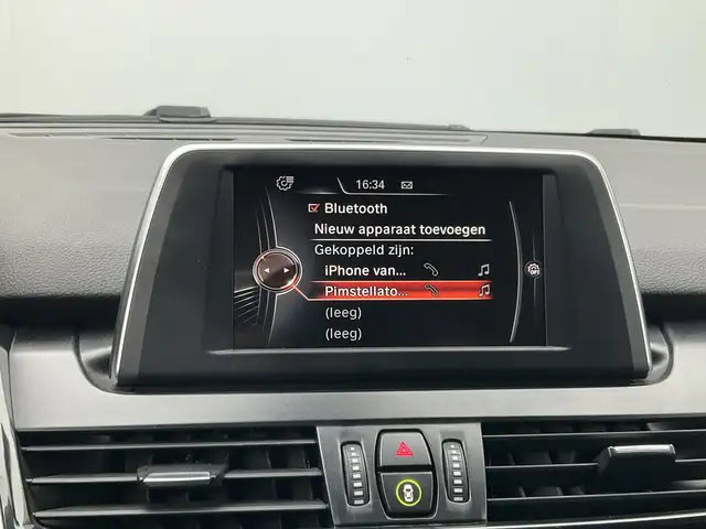 BMW 2 Series view 11