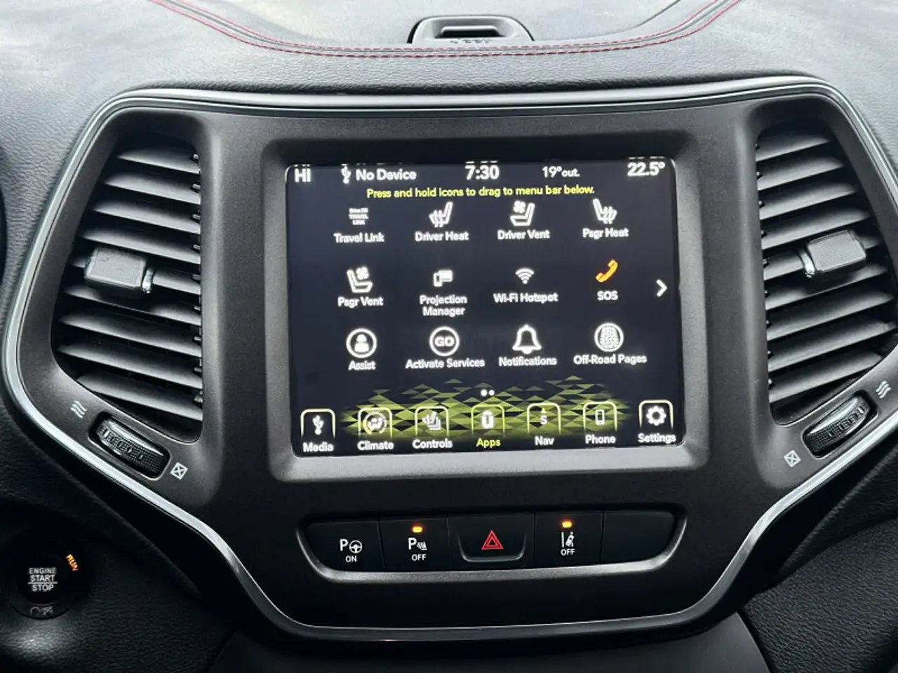 Jeep Cherokee снимка Jeep Cherokee