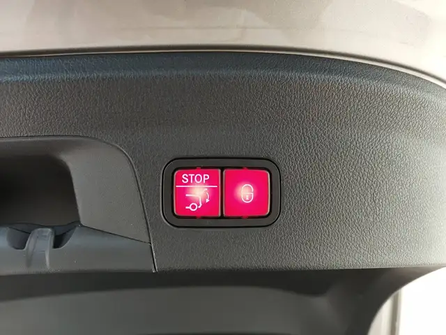Mercedes-Benz Gle view 11