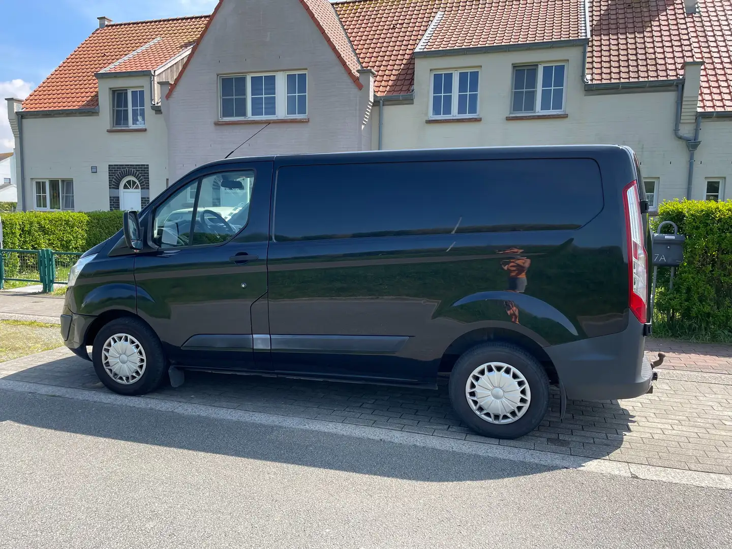 Ford Transit Custom Transit Custom 270 L1H1 LKW VA Basis Noir - 1