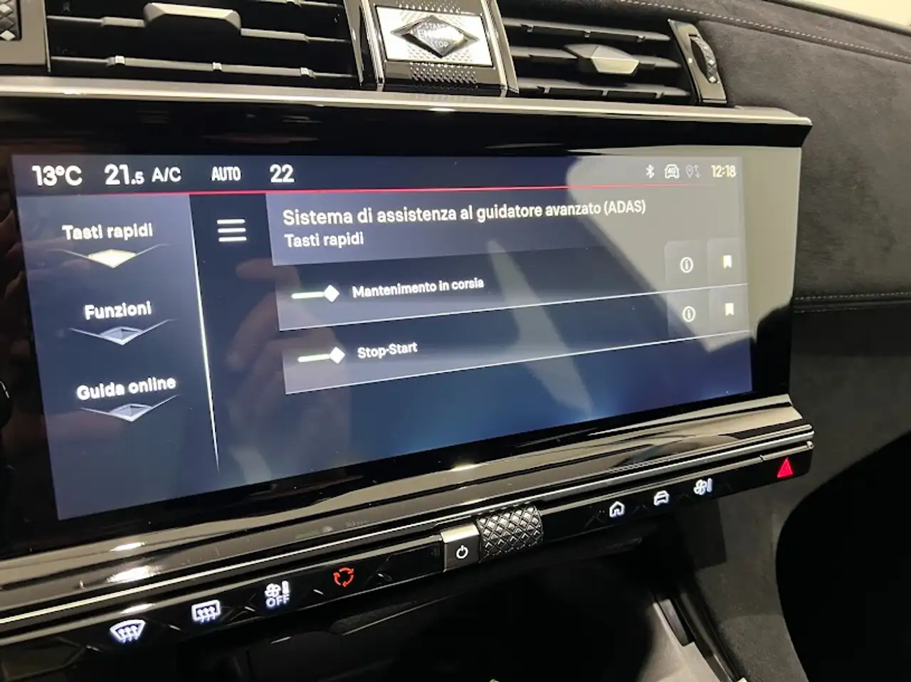 DS Automobiles DS 7 Crossback 2023 — фото 16
