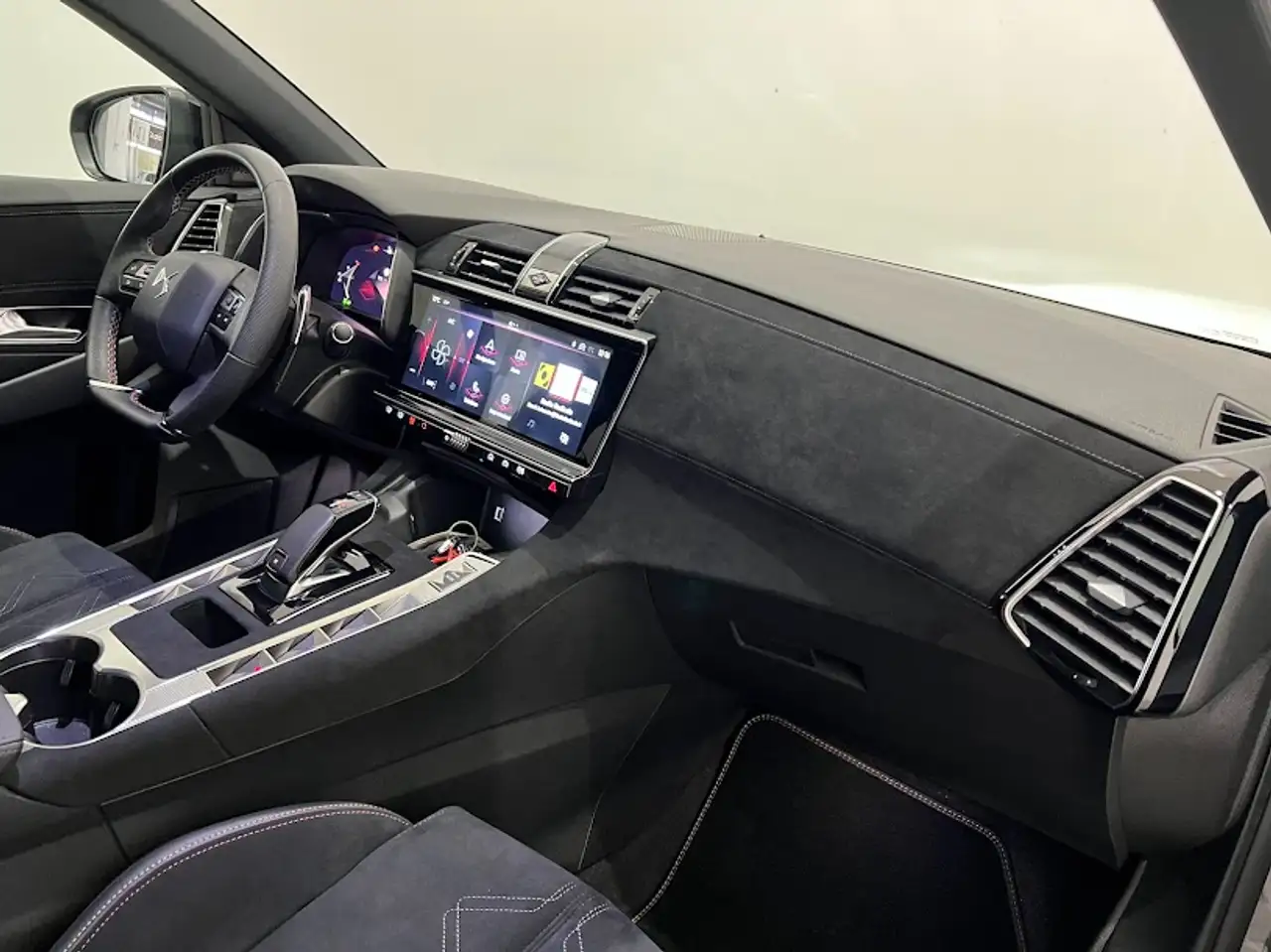 DS Automobiles DS 7 Crossback 2023 — фото 12